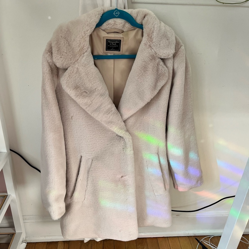 Abercrombie & Fitch Teddy Bear Coat Size L
